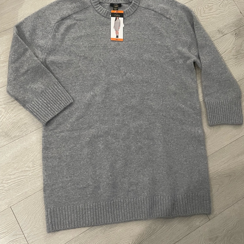 Gray women’s Sweater dress sz XXL
